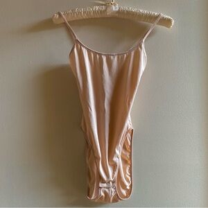 Vintage Warners pale peach pink bodysuit